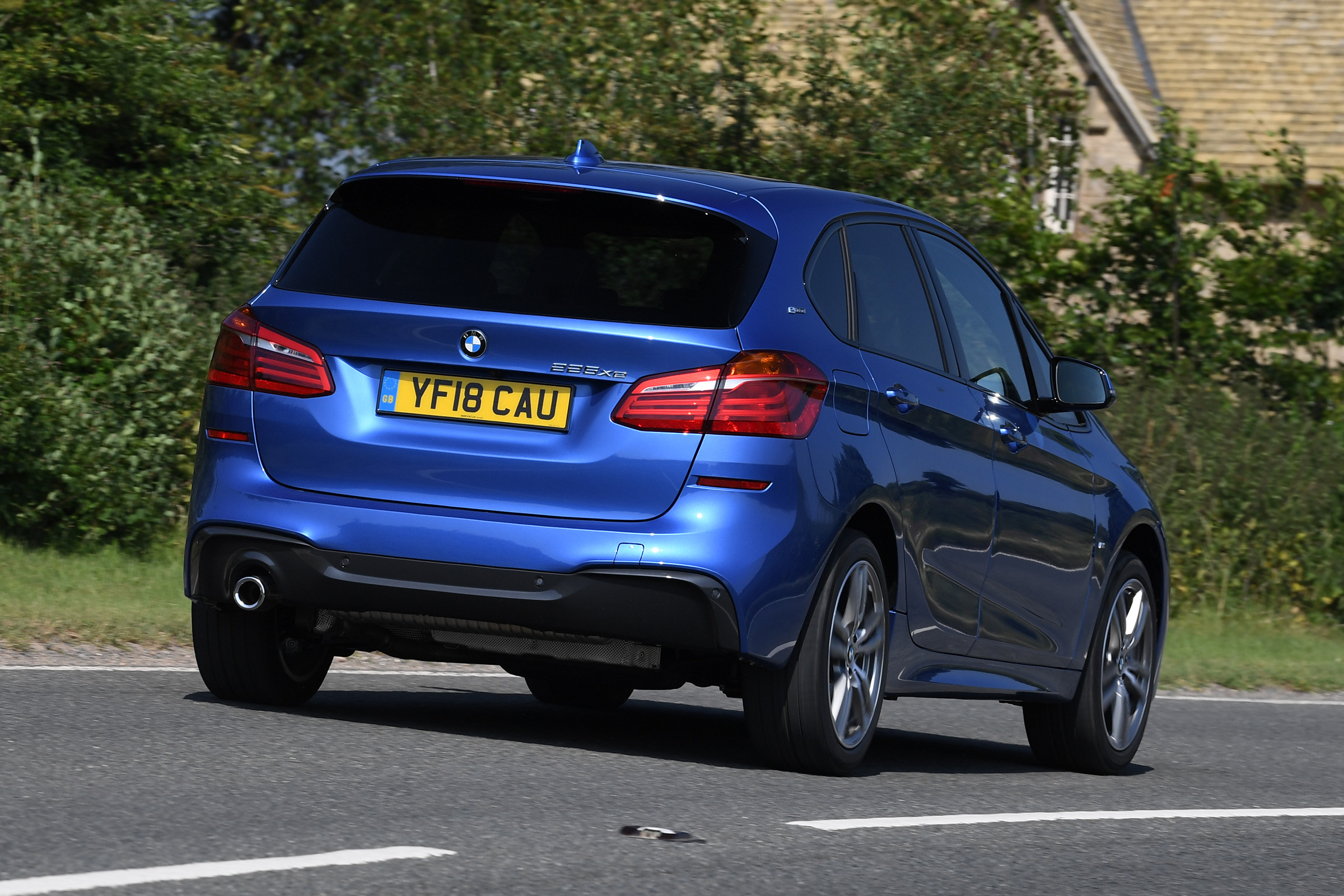 BMW 225xe Active Tourer - rear