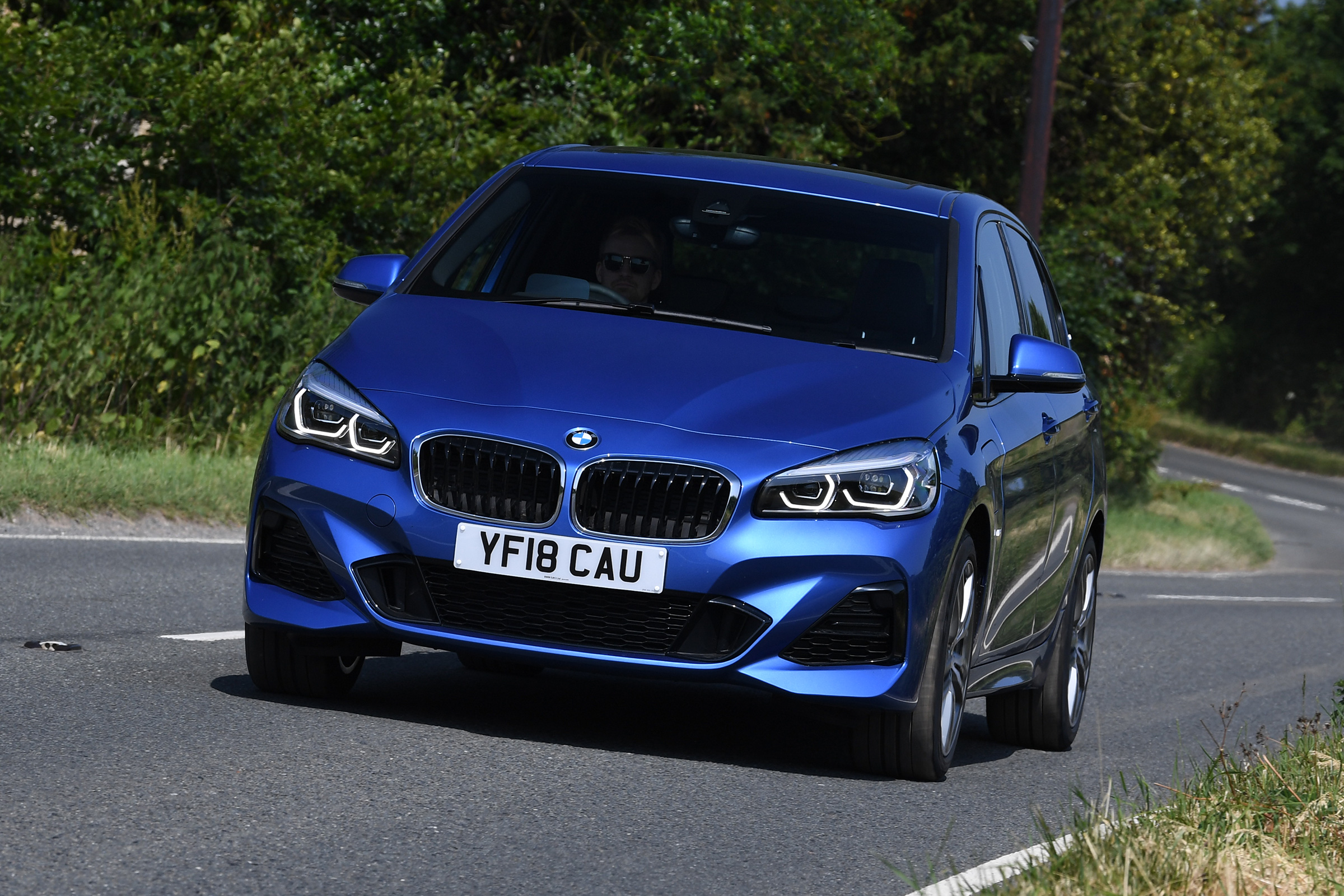 BMW 225xe Active Tourer - front