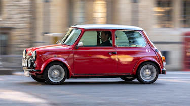 Mini Classic electric - profile