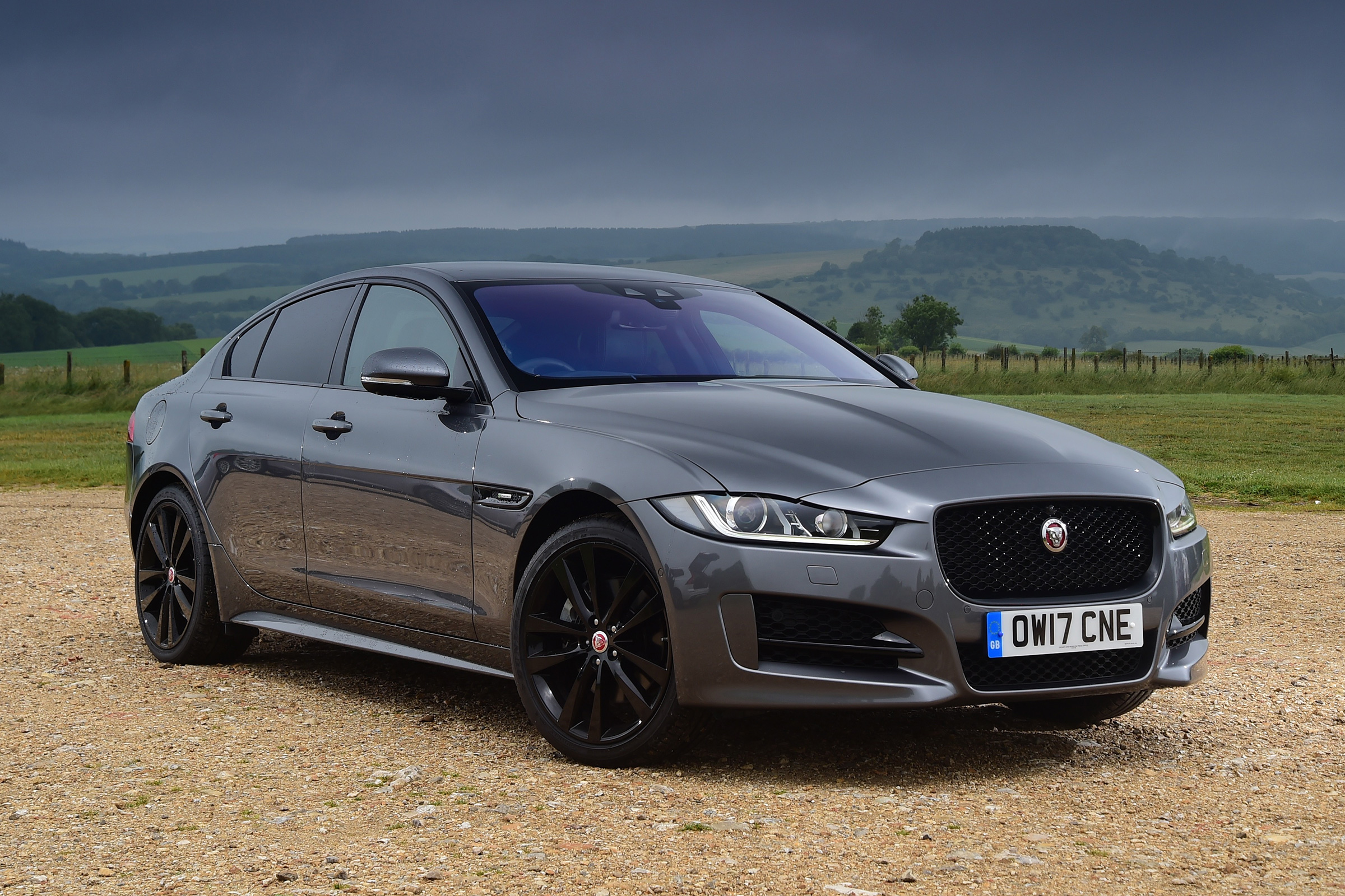 Jaguar XE - front