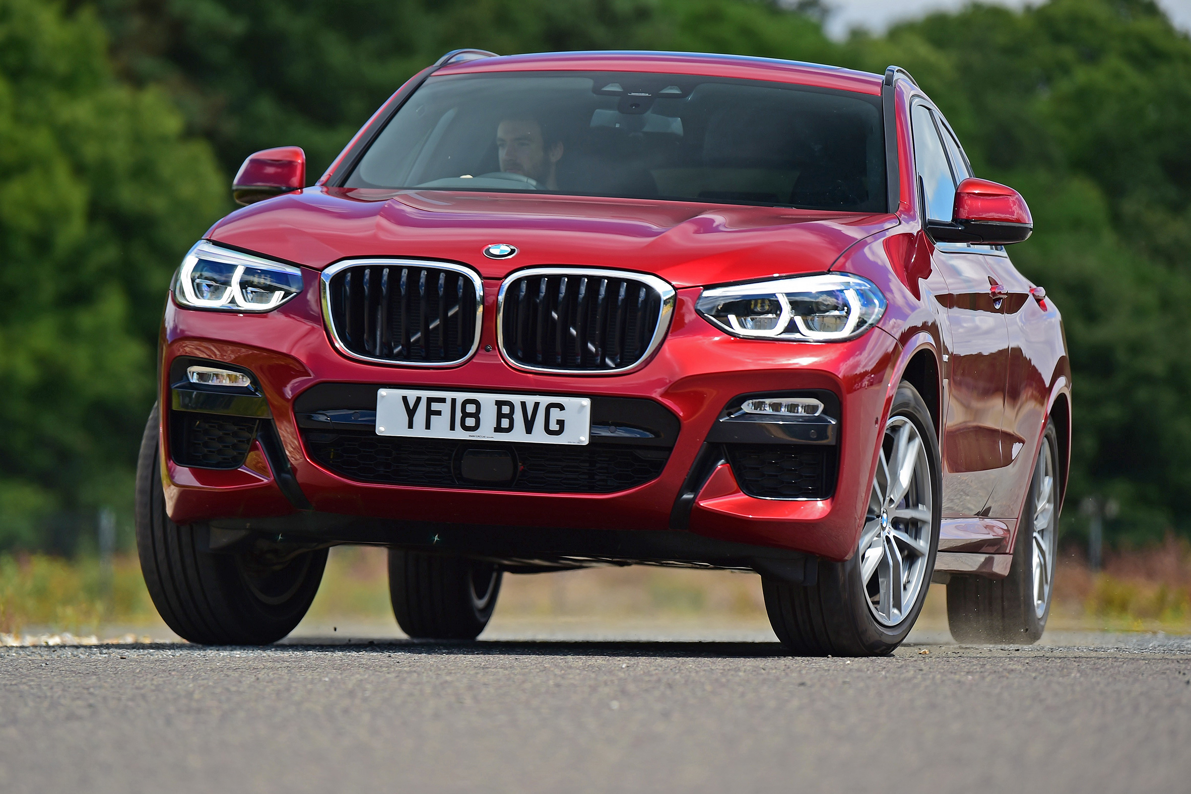 BMW X4 - front