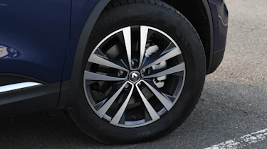 Renault Koleos - wheel