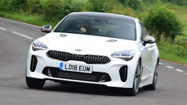 Kia Stinger - front