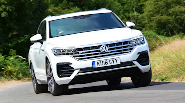 Volkswagen Touareg - front