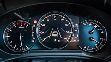 New Mazda 6 2018 facelift review dials