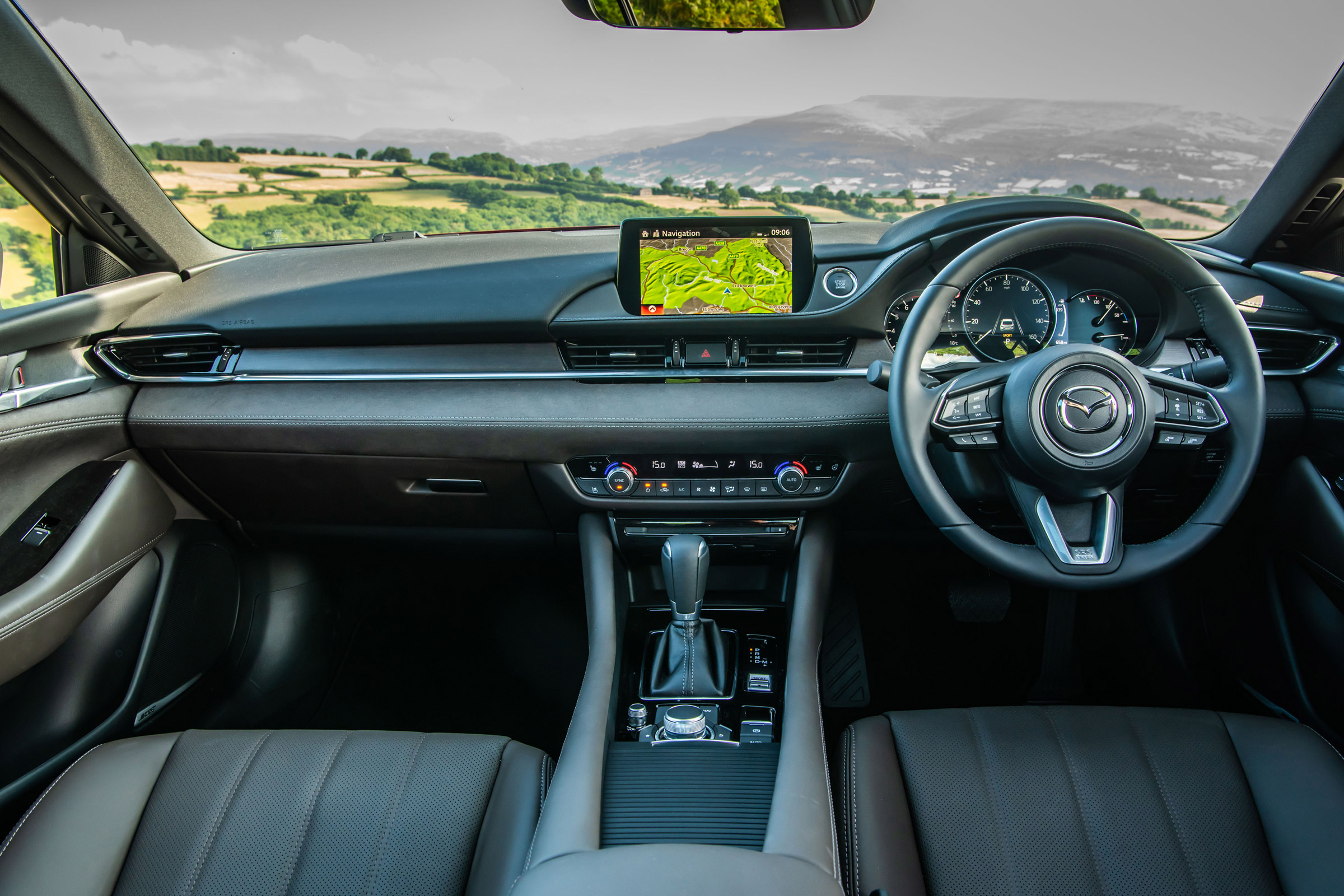 New Mazda 6 2018 facelift review cabin
