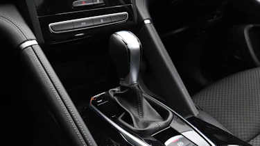 Renault Koleos - gear lever