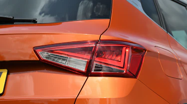SEAT Arona - taillight