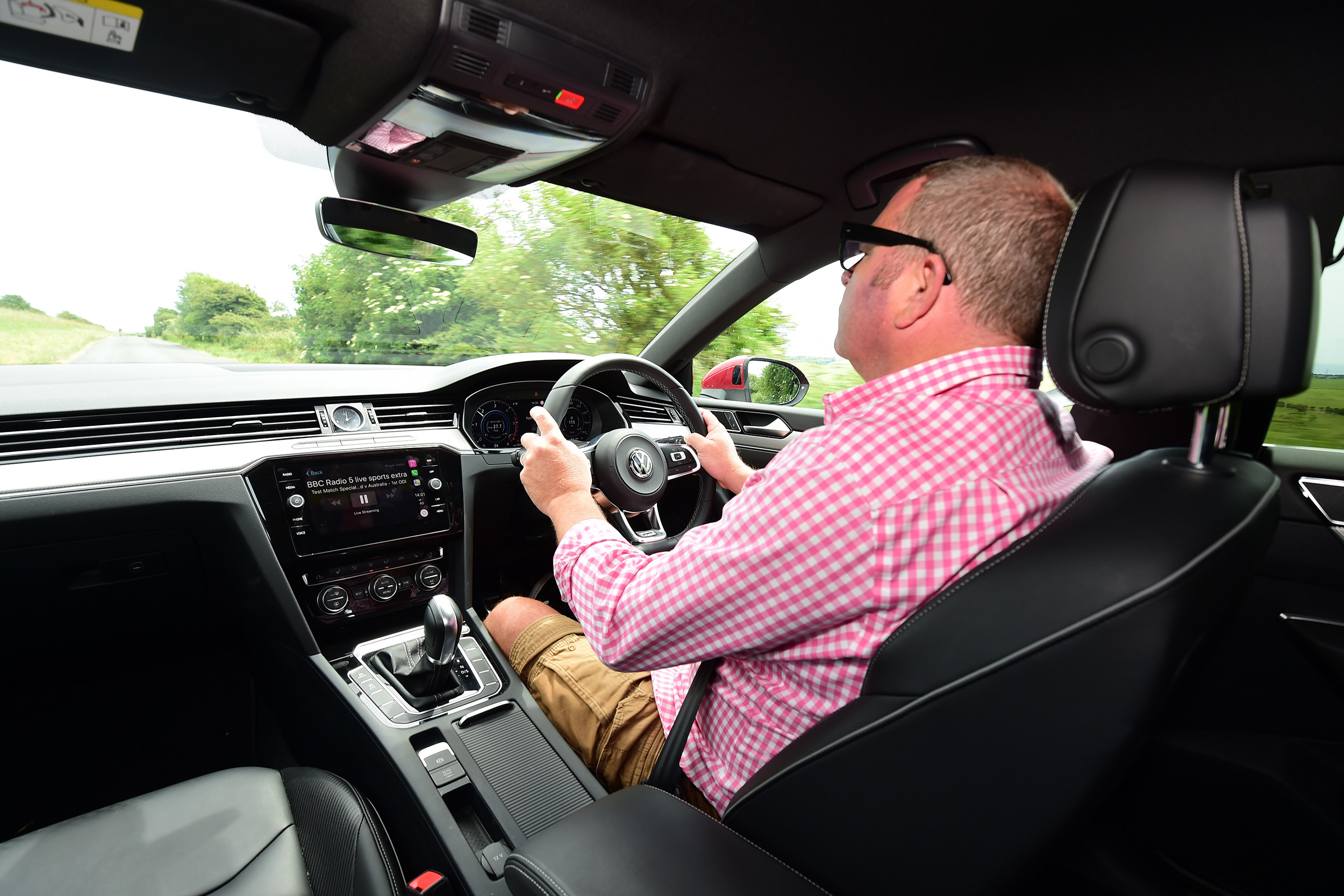 Volkswagen Arteon - driving
