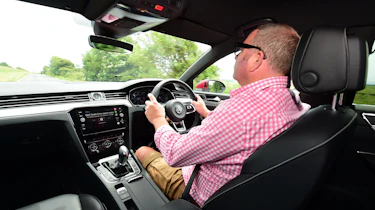 Volkswagen Arteon - driving