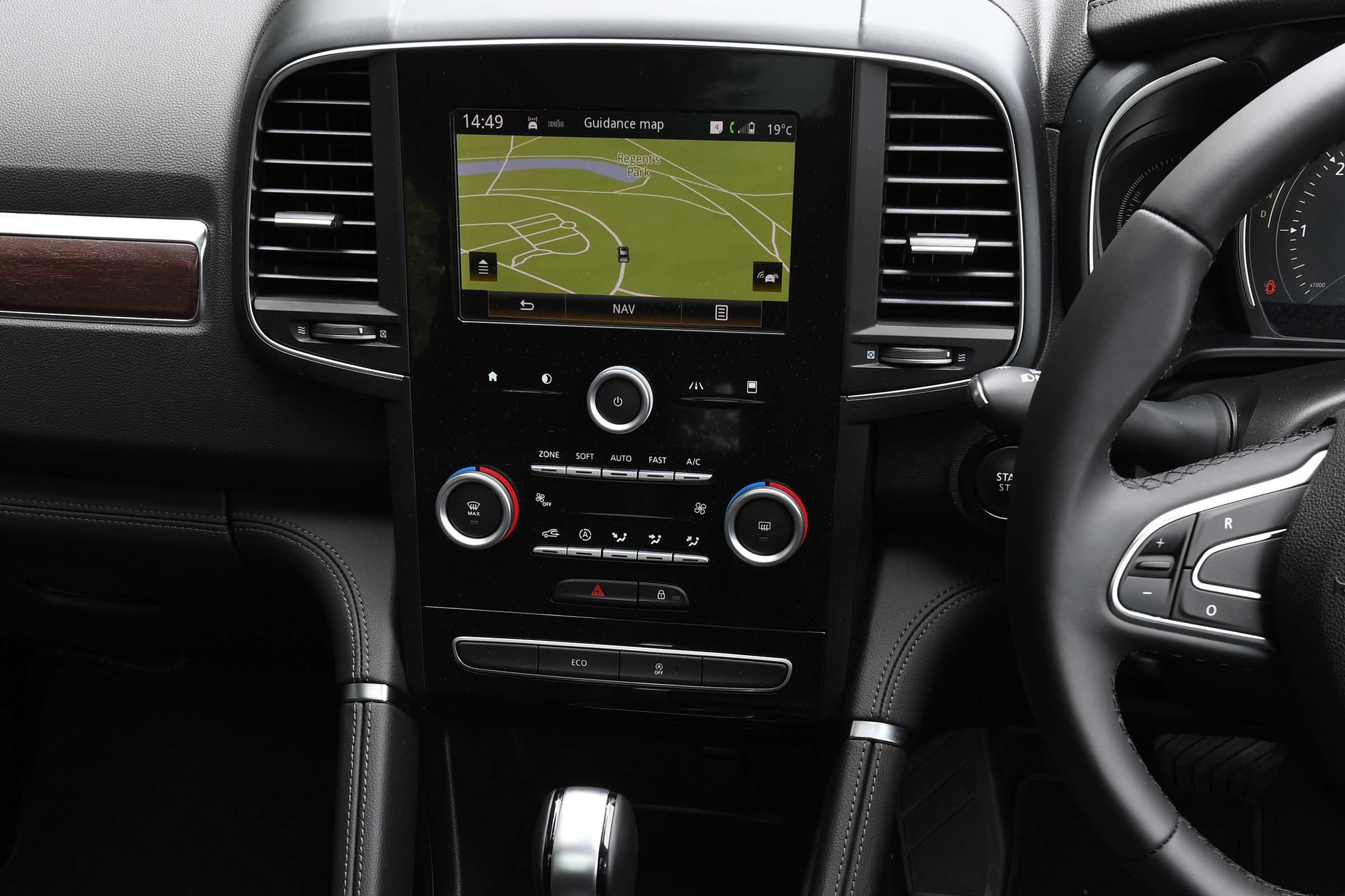 Renault Koleos - infotainment