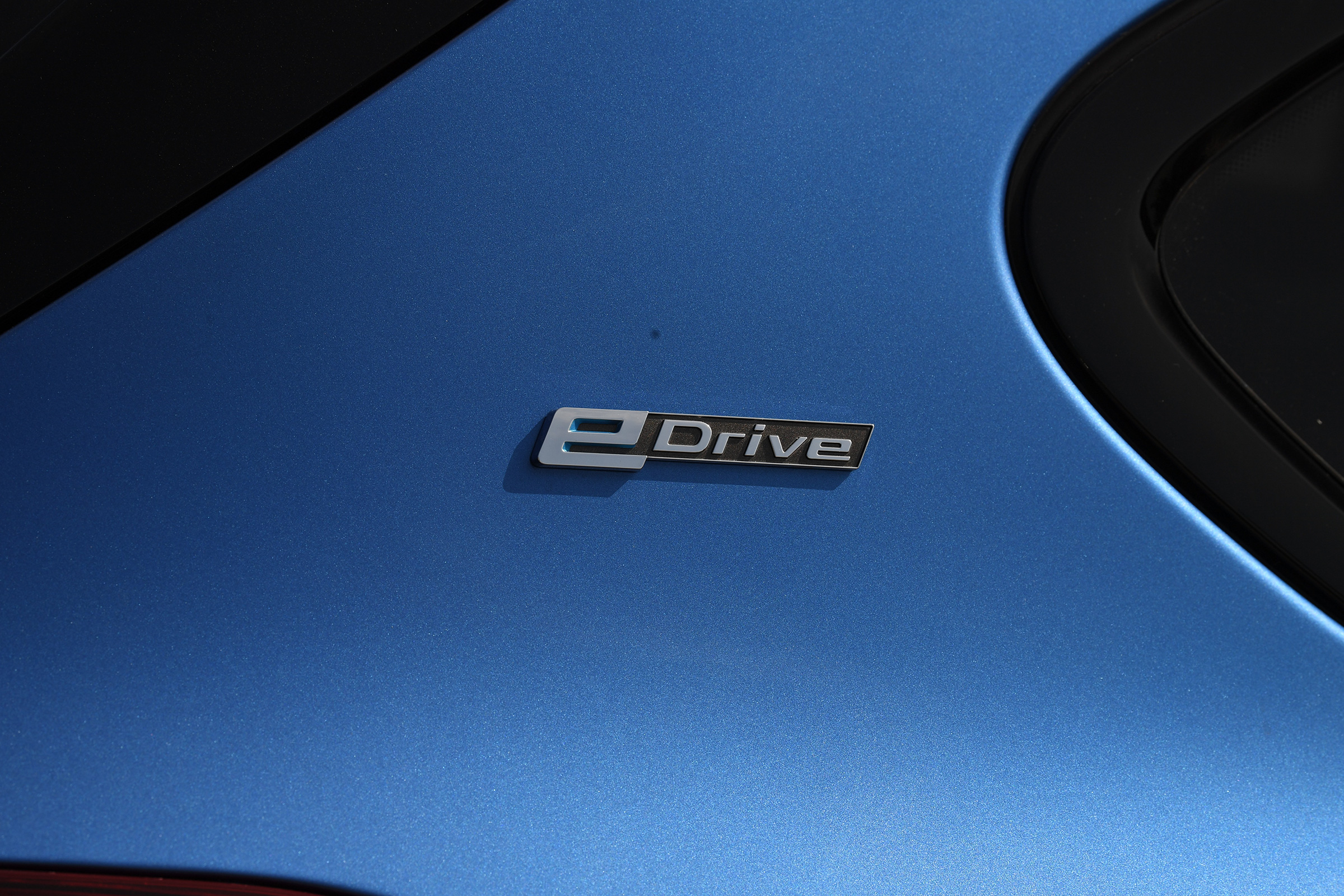 BMW 225xe Active Tourer - badge