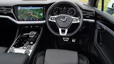 Volkswagen Touareg - interior