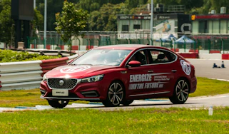MG6 - track