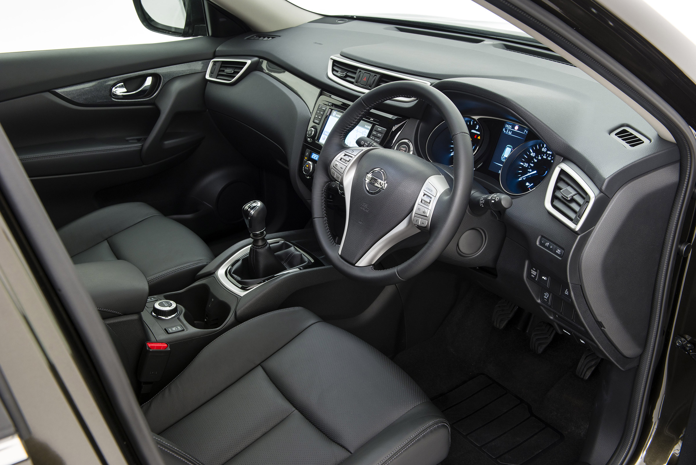 Used Nissan X-Trail - dash
