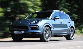 Porsche Cayenne S - front