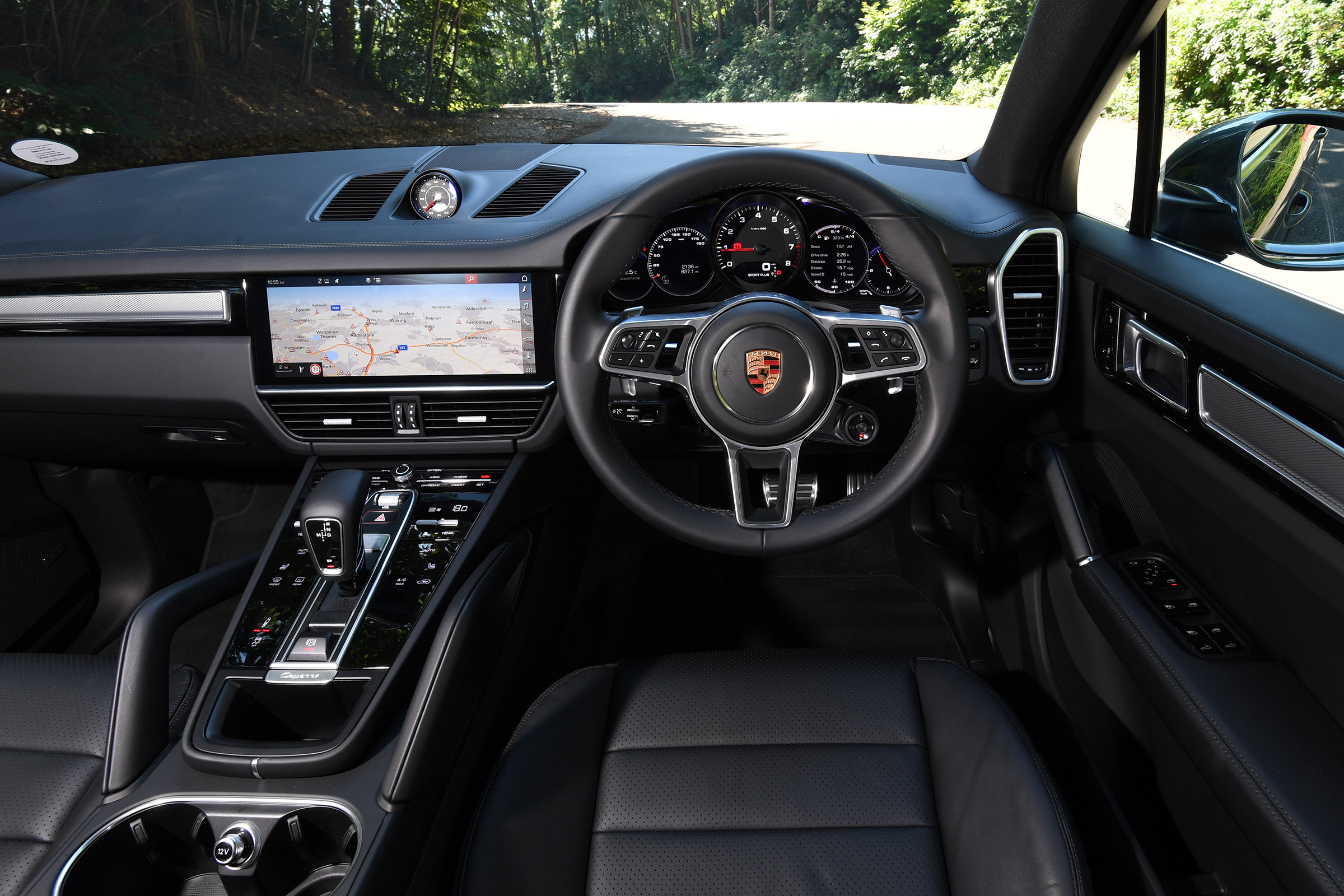 Porsche Cayenne S - dash