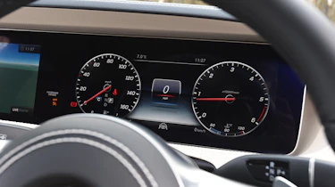 Mercedes S-Class - dials