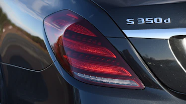 Mercedes S-Class - rear light