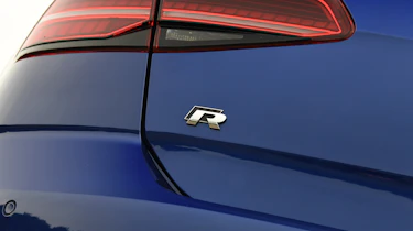 Volkswagen Golf R - rear light