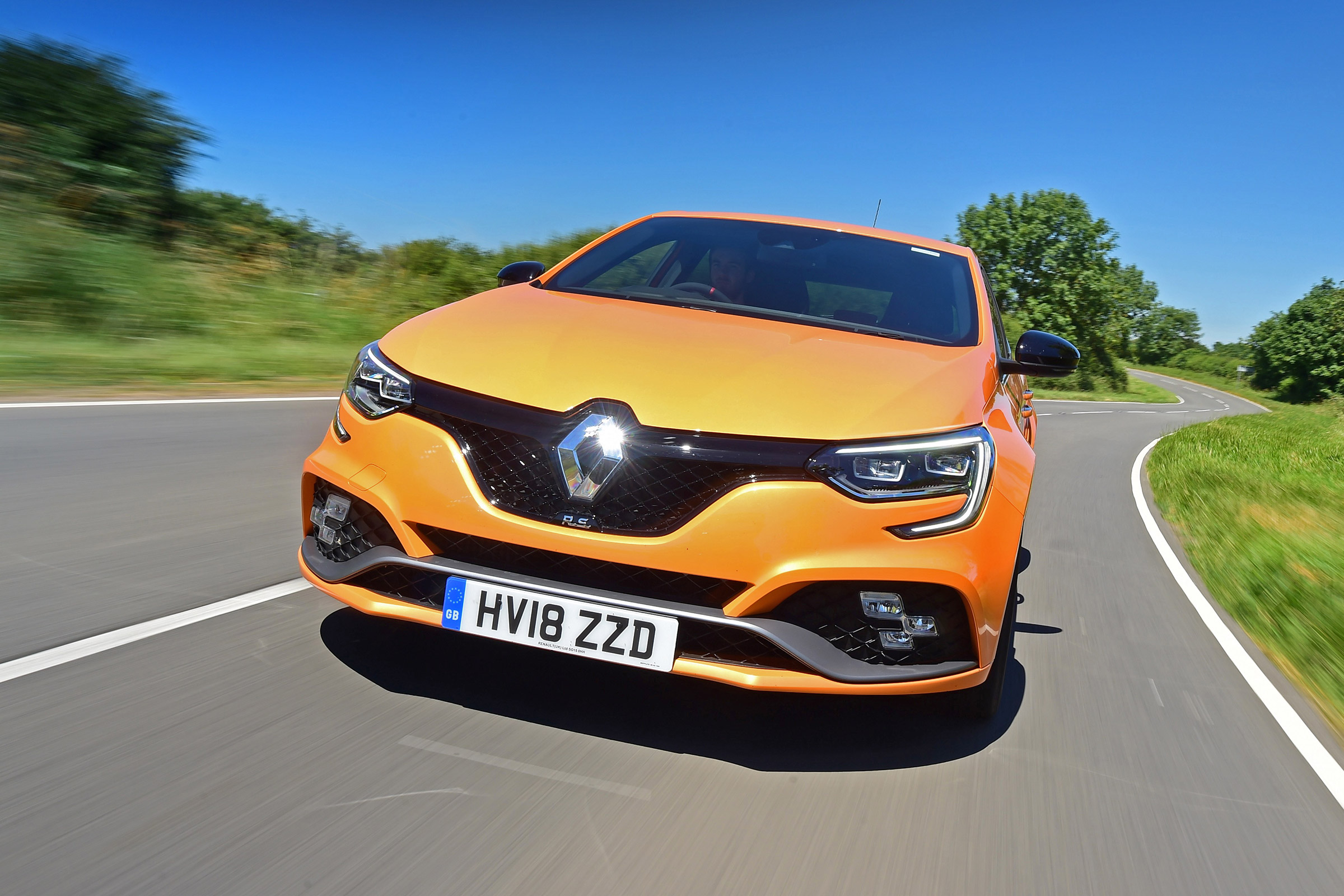 Renault Megane RS - full front