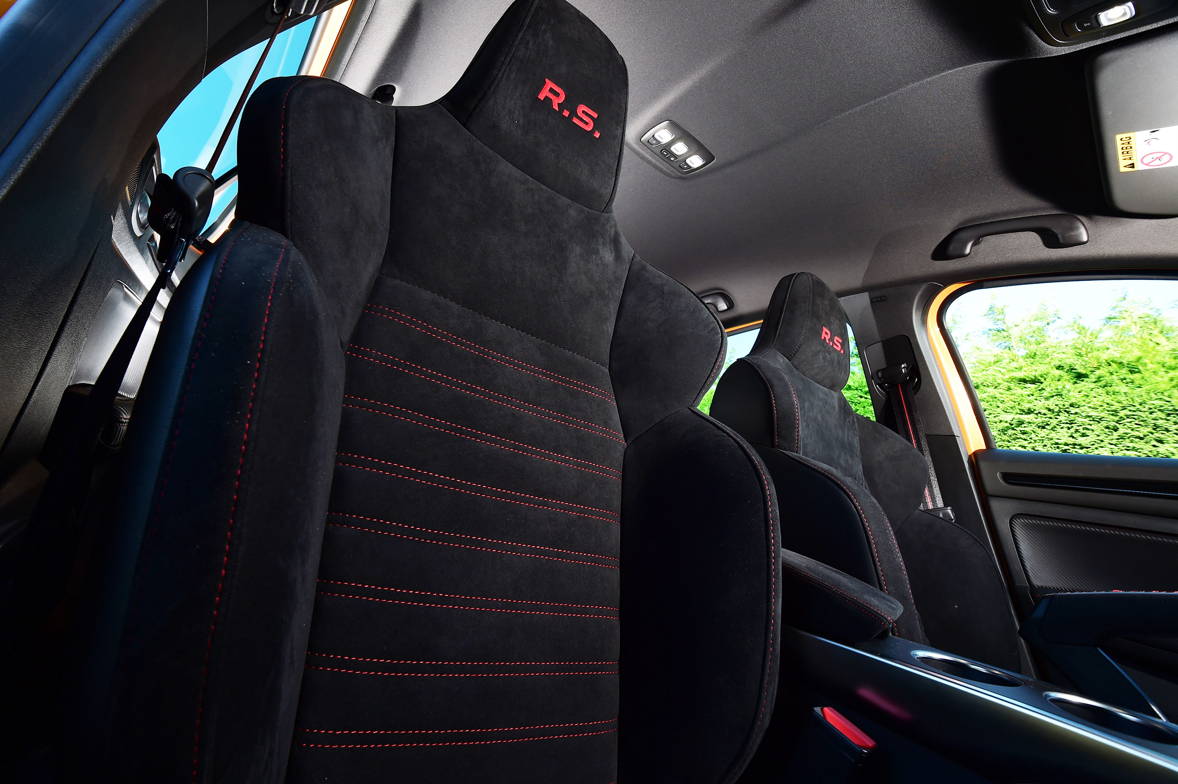 Renault Megane RS - front seats