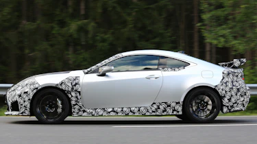 Lexus RC F GT - side