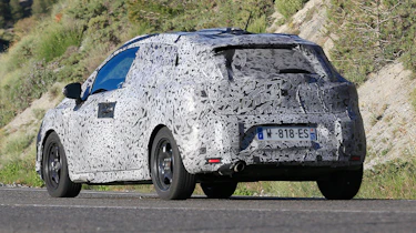 Renault Clio spied - rear