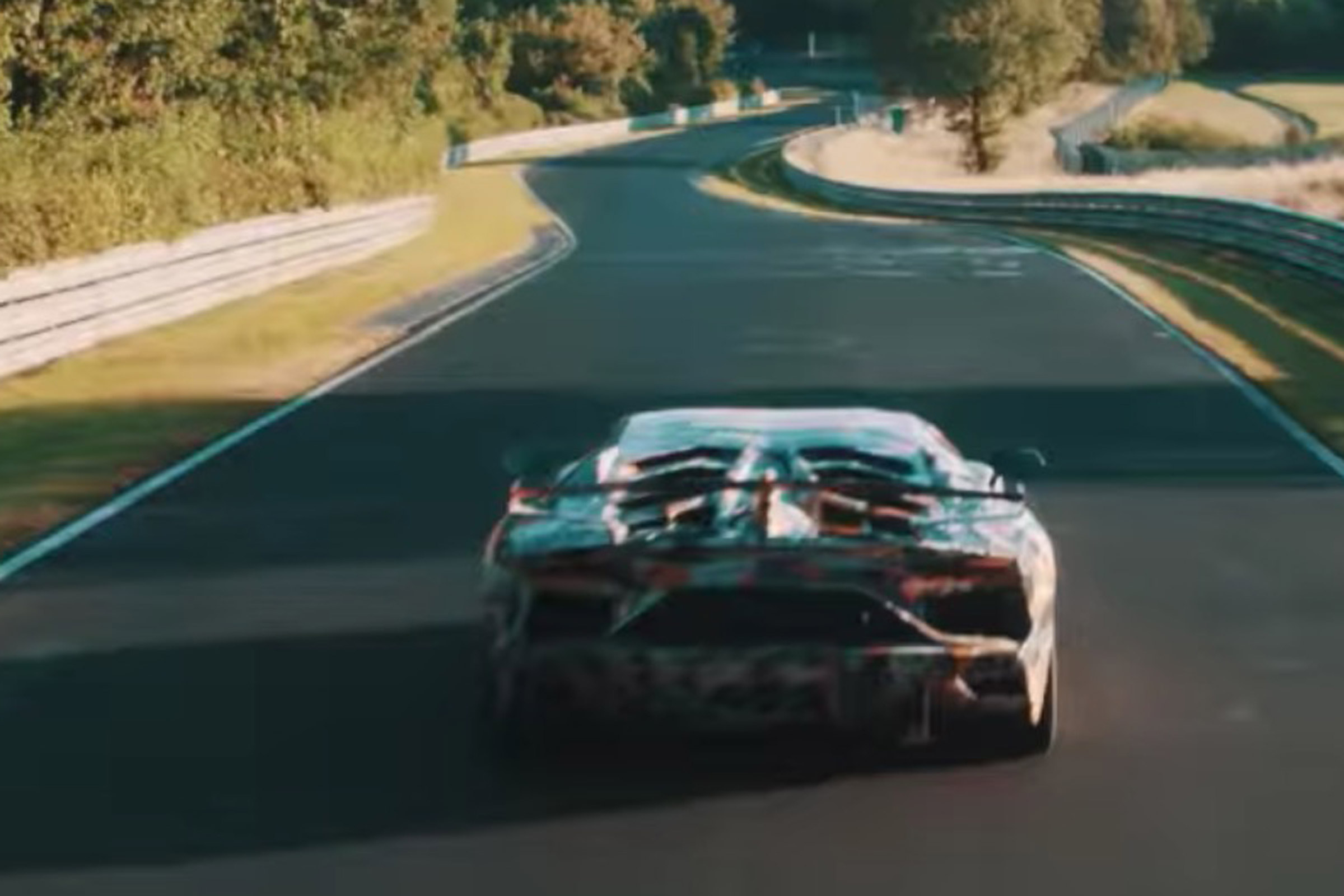 Lamborghini Aventador SVJ teaser vid rear