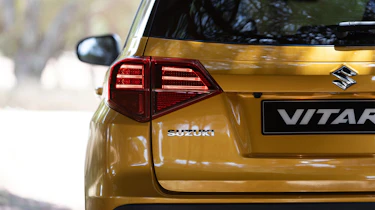 Suzuki Vitara - rear lights