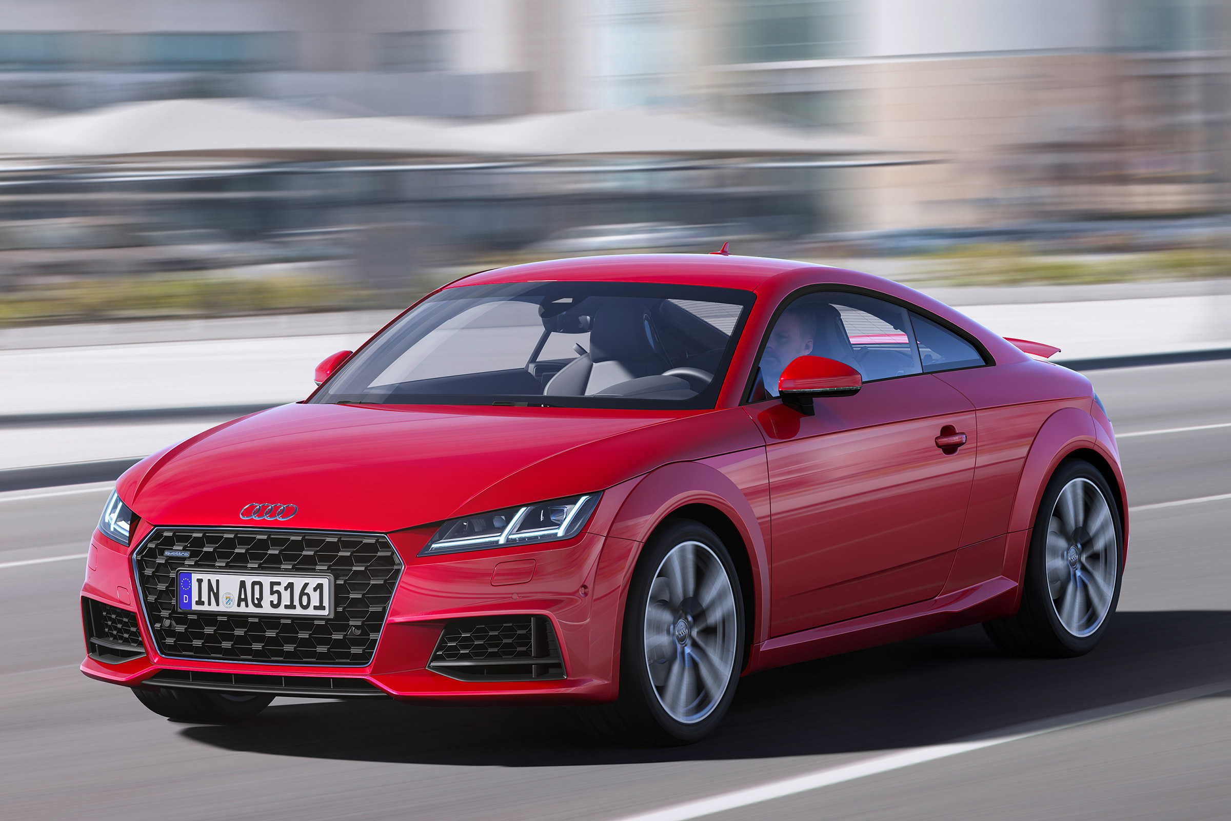 Audi TT - front