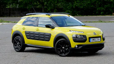 Used Citroen C4 Cactus - front