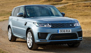 Range Rover Sport P400e - front