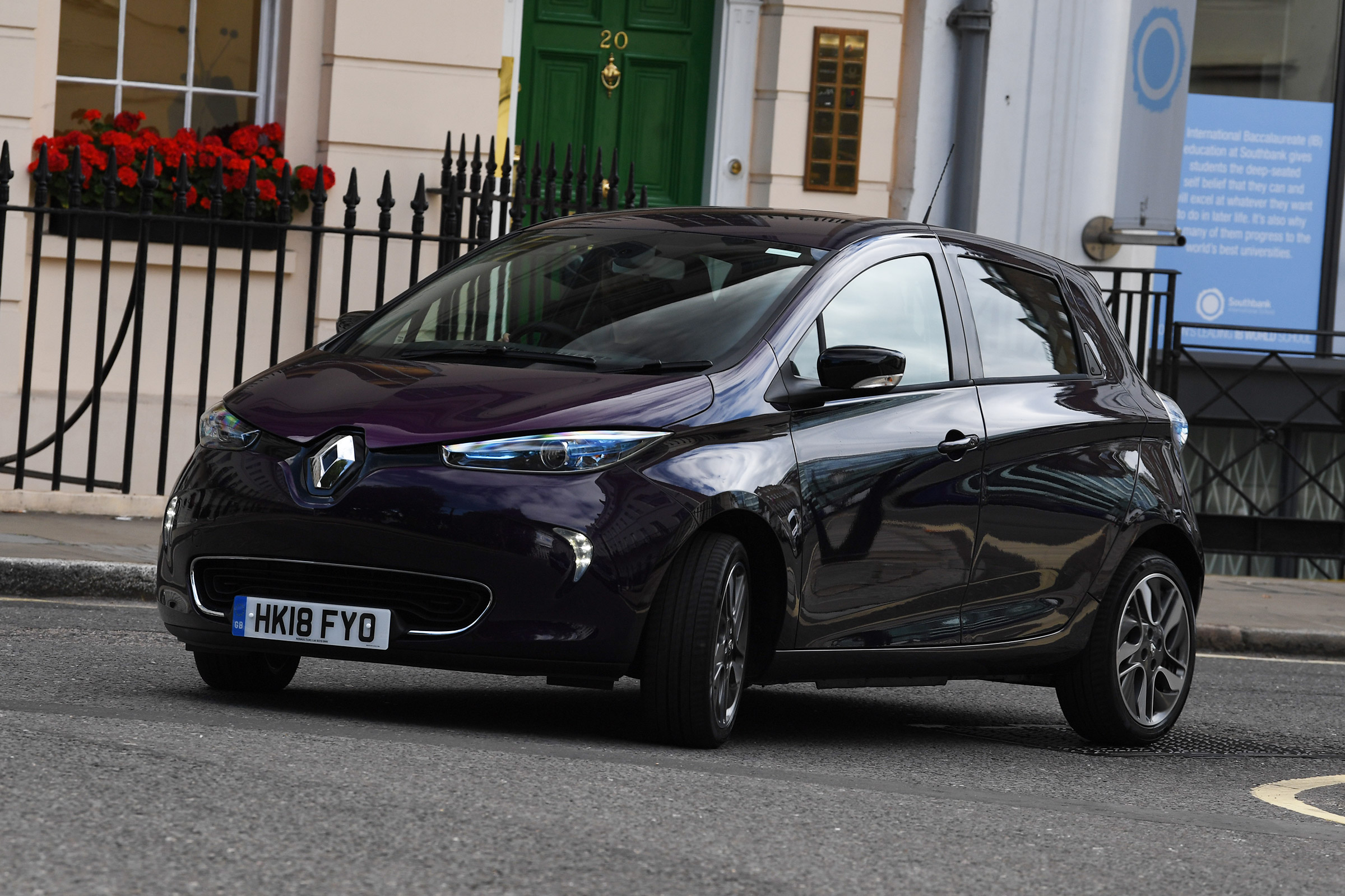 Renault ZOE R110 - front