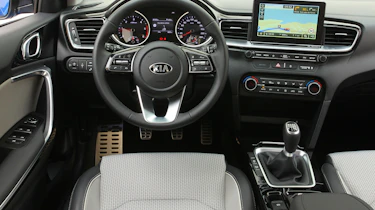 Kia Ceed - dash