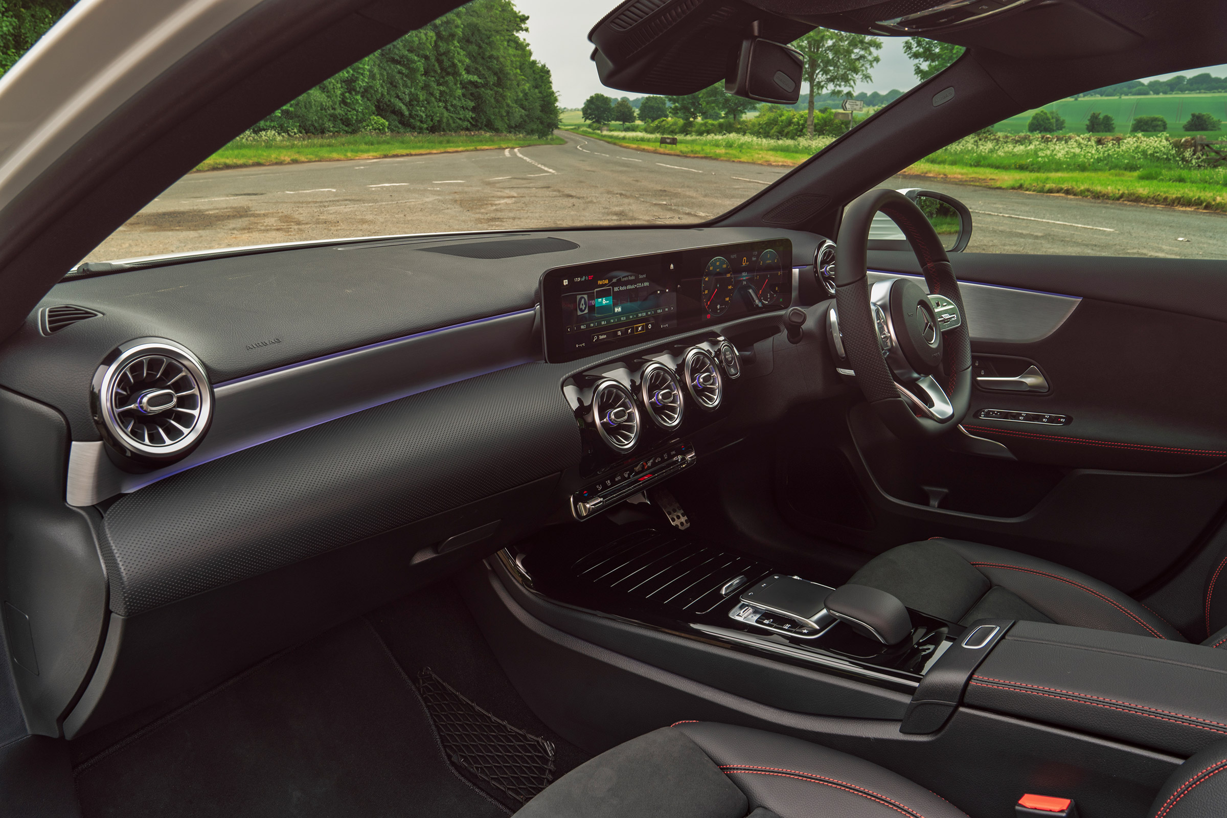 Mercedes A 250 AMG Line - cabin