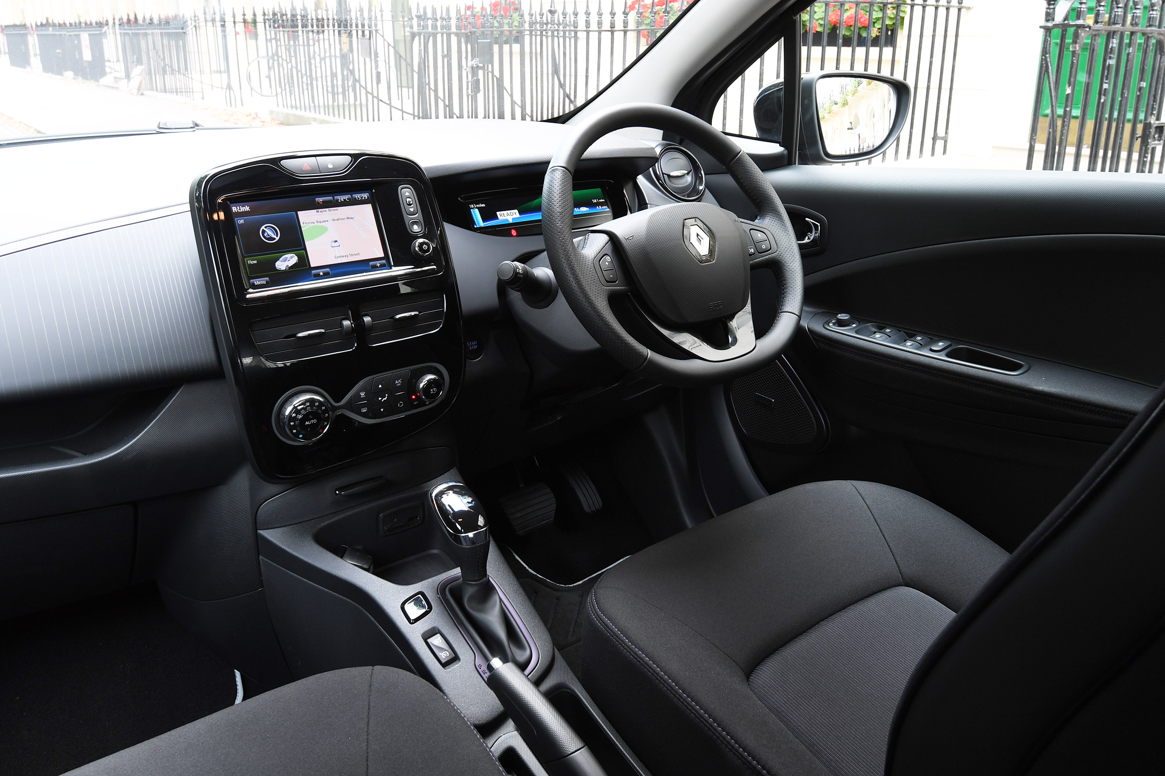 Renault ZOE R110 - dash