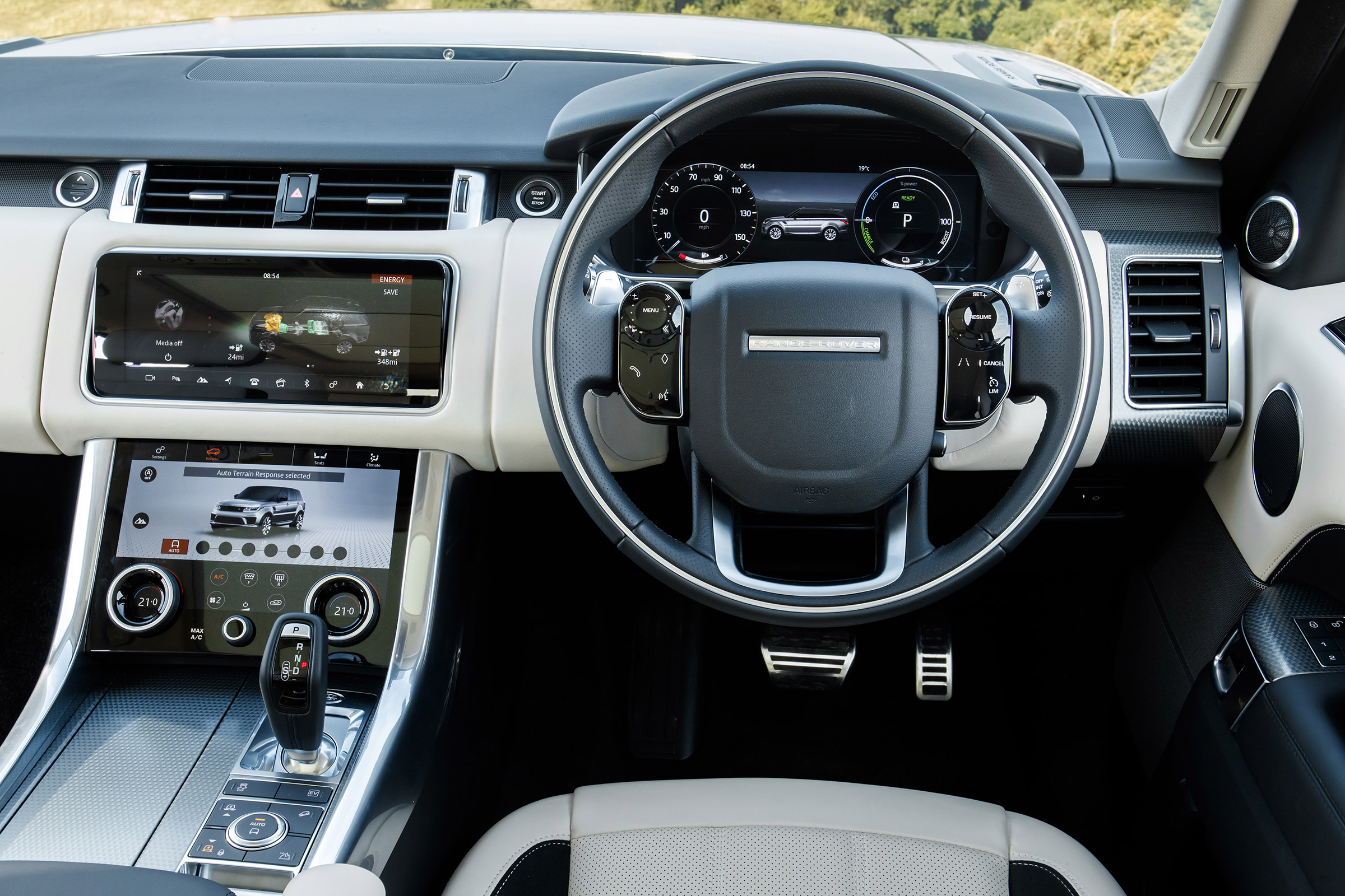Range Rover Sport P400e - dash