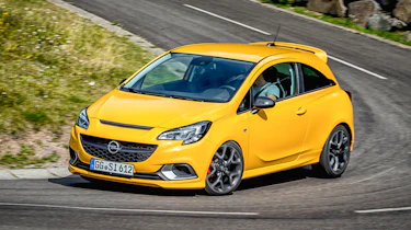 Vauxhall Corsa GSi - front cornering