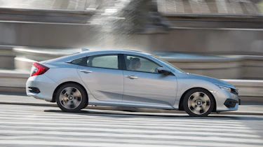 Honda Civic Saloon - side action