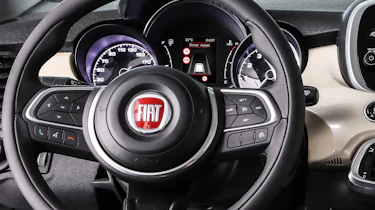 Fiat 500X - steering wheel