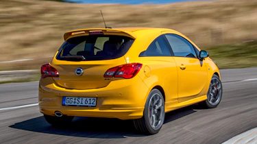Vauxhall Corsa GSi - rear tracking