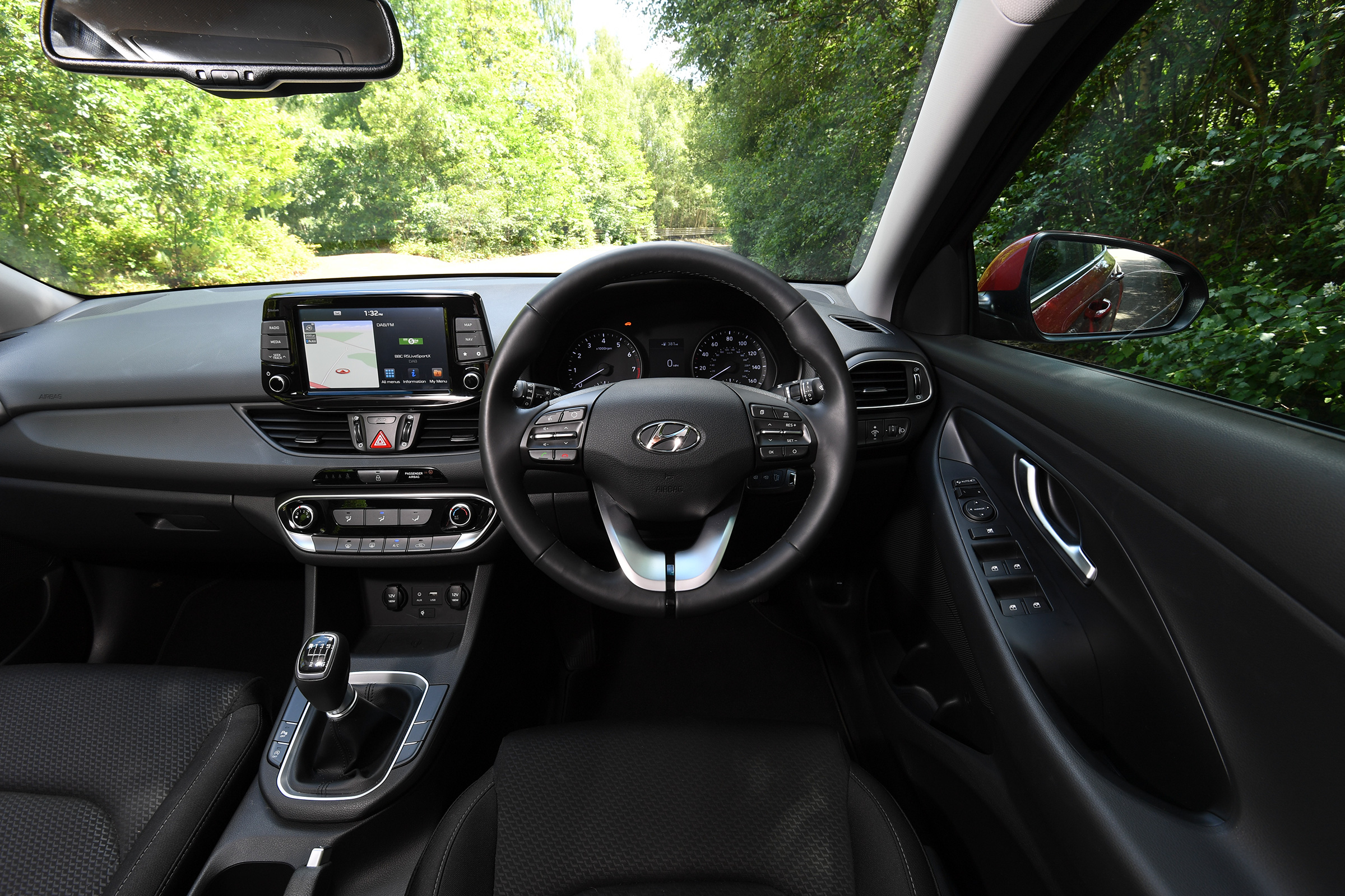 Hyundai i30 Fastback - interior