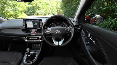 Hyundai i30 Fastback - interior