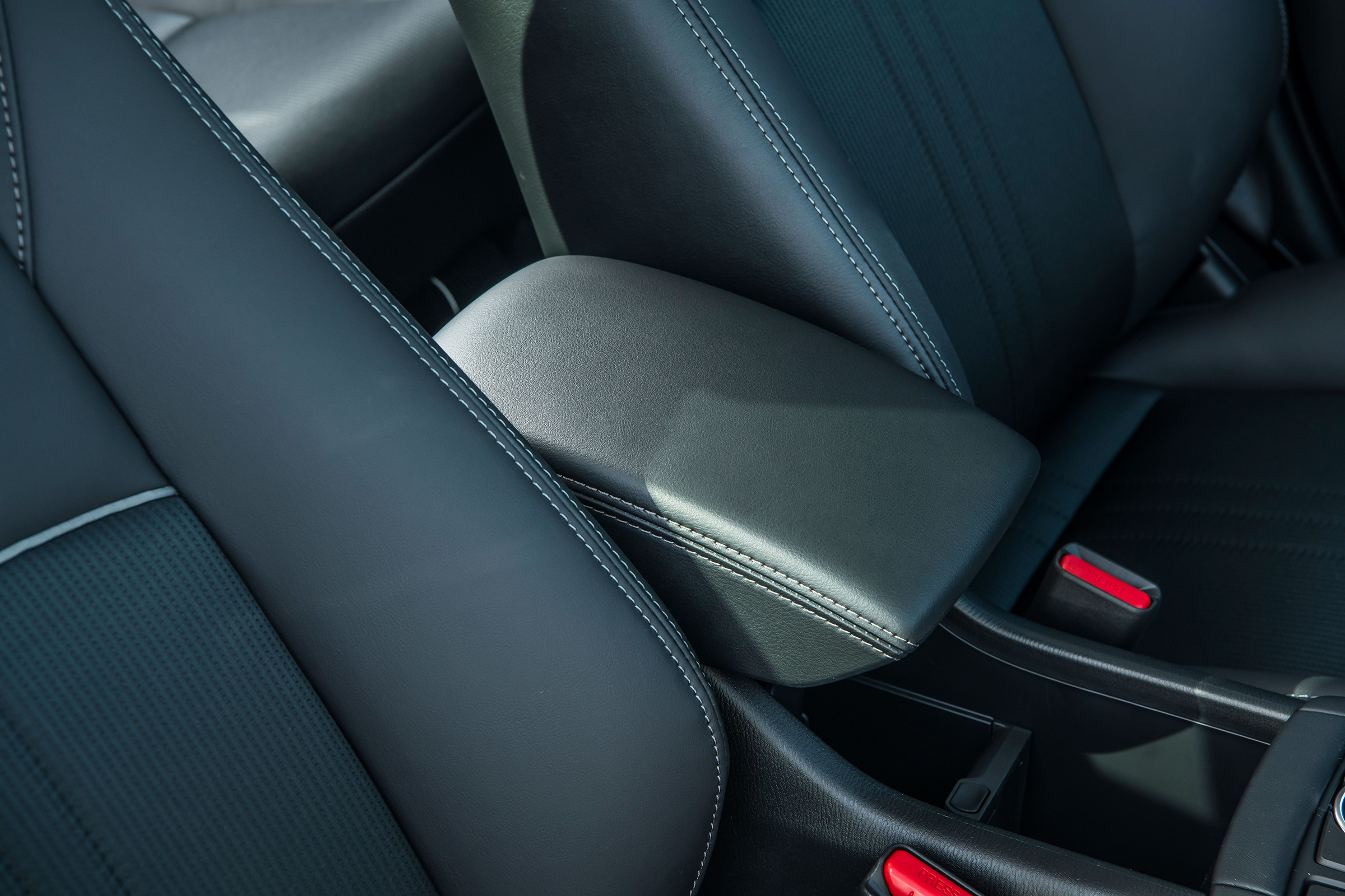 Mazda CX-3 - storage