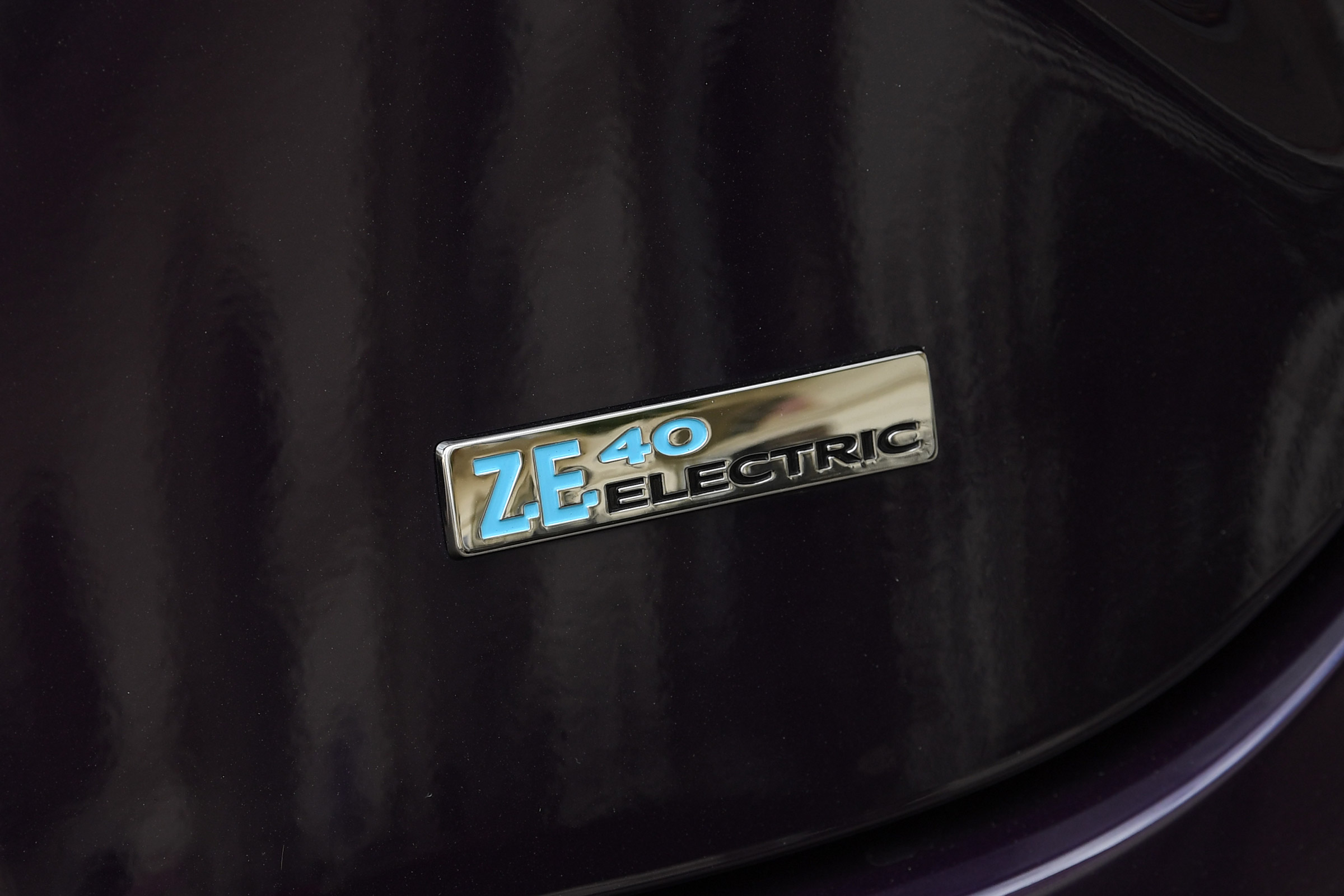 Renault ZOE R110 - rear badge