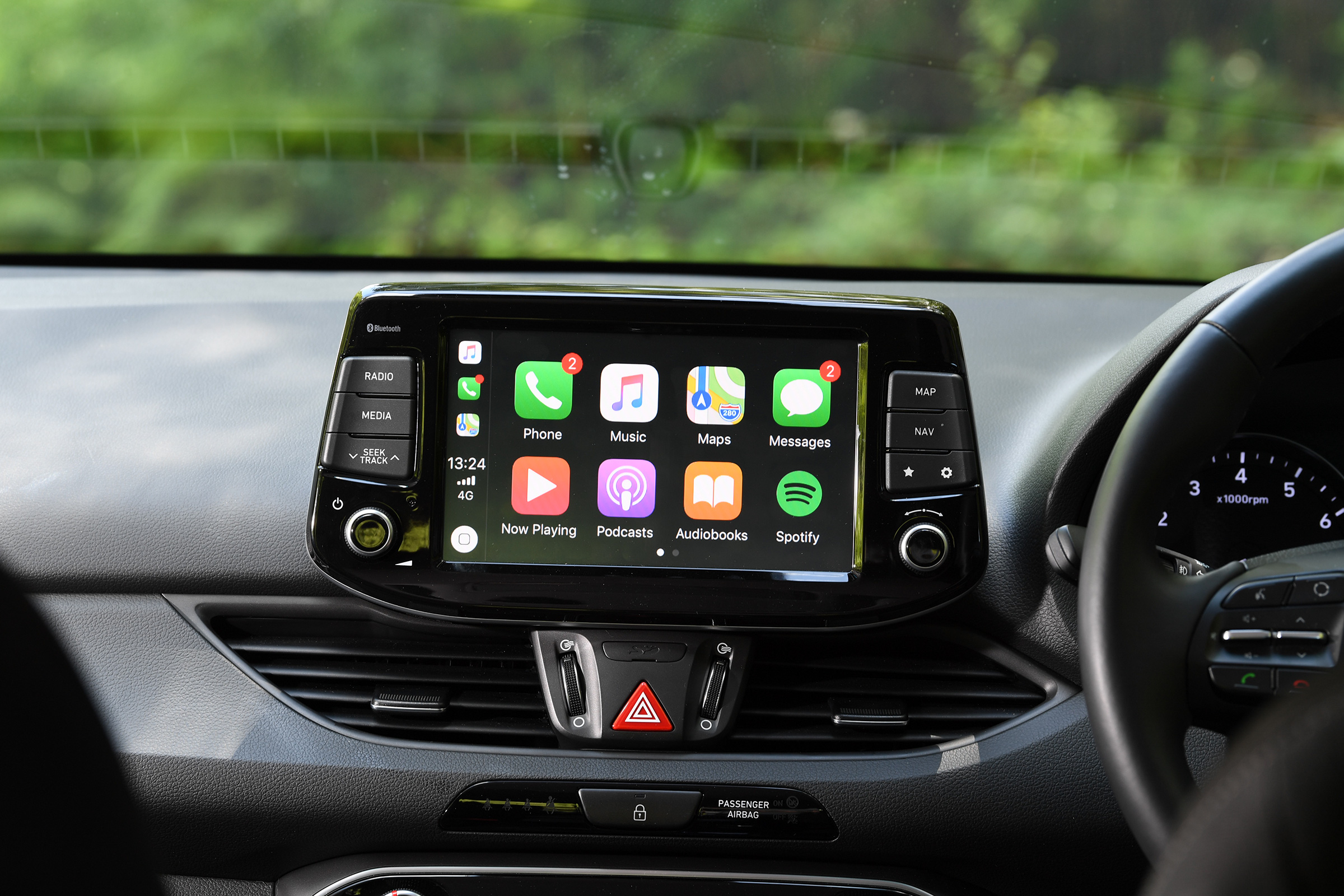 Hyundai i30 Fastback - infotainment