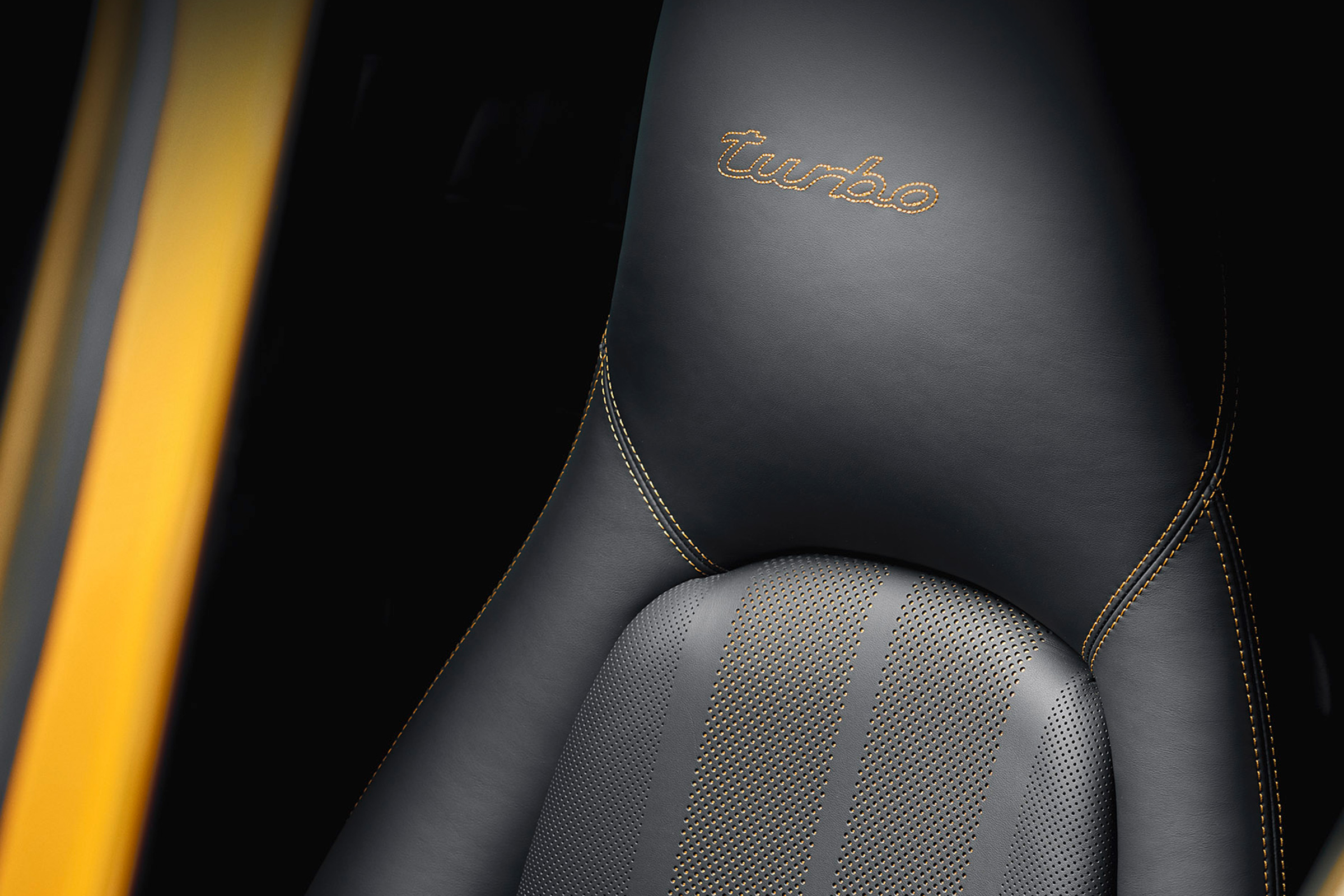 Porsche 993 911 Turbo - headrest