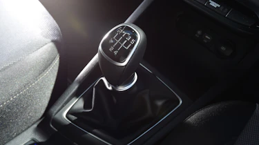Hyundai i20 - transmission