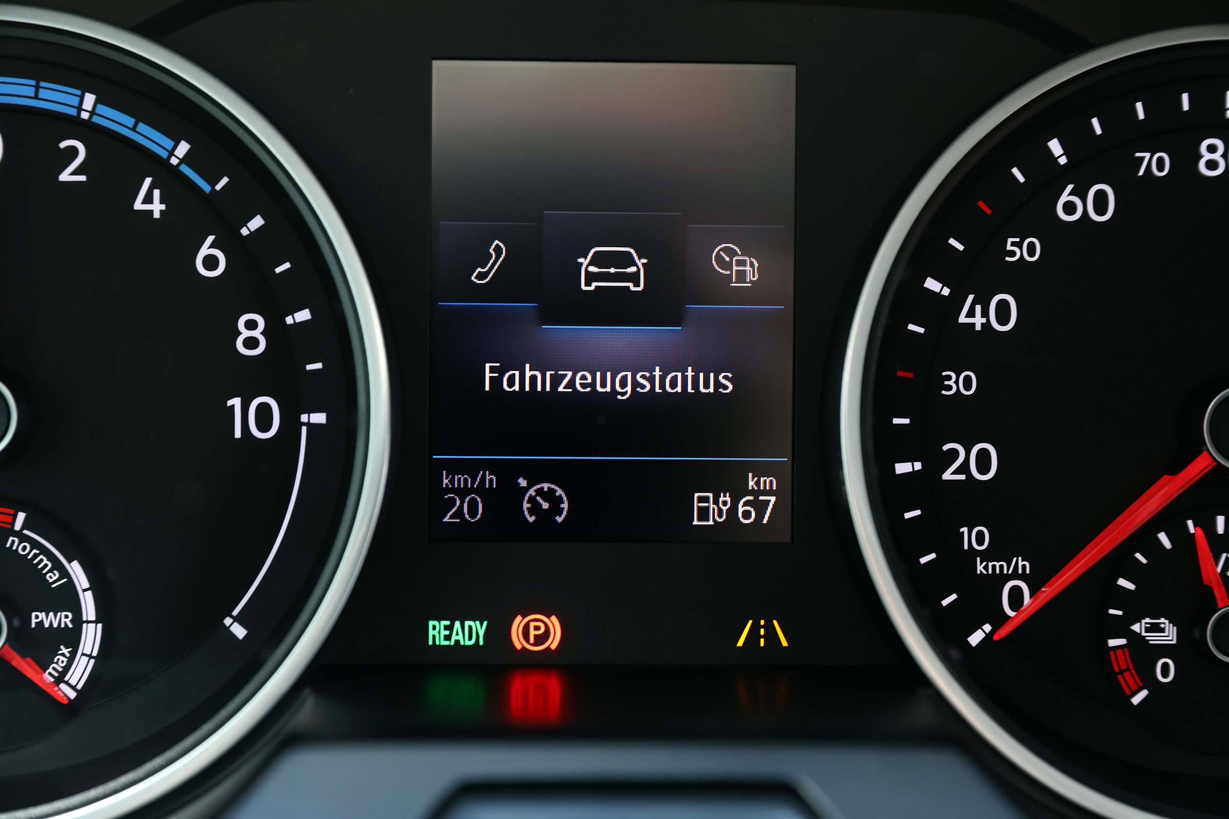 Volkswagen e-Crafter dash board